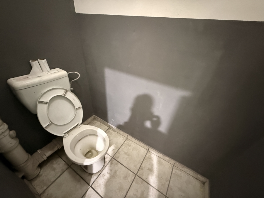 To Let commercial Property for Rent in Beaconvale Western Cape